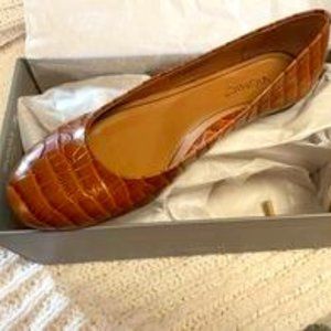 Vionic Flats New in Box